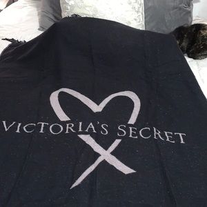 VS Throw Blanket